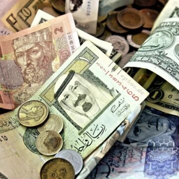 أسعار العملات في السعودية سعر الريال السعودي مقابل الدولار واليورو الجنية الإسترليني وجميع العملات اليوم الثلاثاء