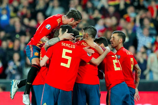 موعد مباراة المنتخب الروماني ضد الإسباني في تصفيات يورو 2022 والقناة الناقلة