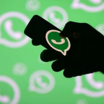 تطبيق واتساب whatsapp يصاب بعطل مفاجيء اليوم يمنع المستخدمين من تبادل الصور والمقاطع الصوتية