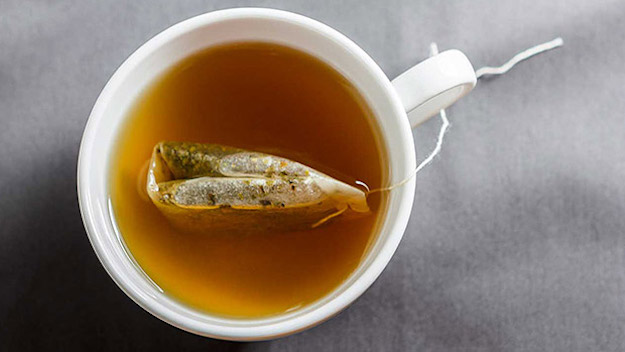 الخبراء يحذرون: تناول الشاي الأخضر بتلك الطريقة له أضرار خطيرة على الصحة قد تصل إلى سرطان الكبد