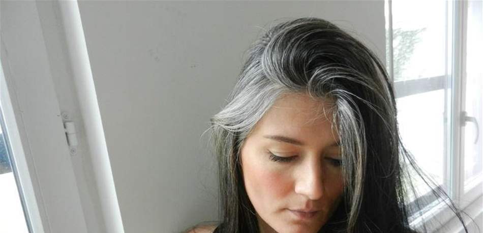 وصفة القرنفل بالمكونات الطبيعية لعلاج الشيب المبكر والقضاء نهائياً على اللون الأبيض في الشعر