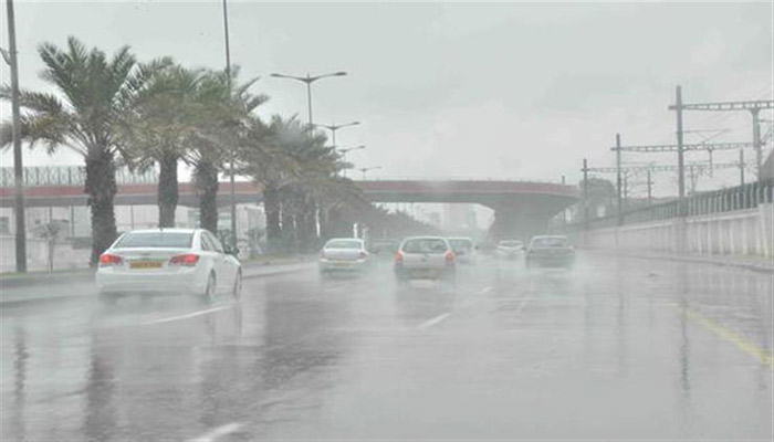حالة الطقس في السعودية غدا الاربعاء الموافق 5/2/020 أمطار رعدية ورياح.. وكتلة قطبية شديدة البرودة تضرب البلاد خلال أيام