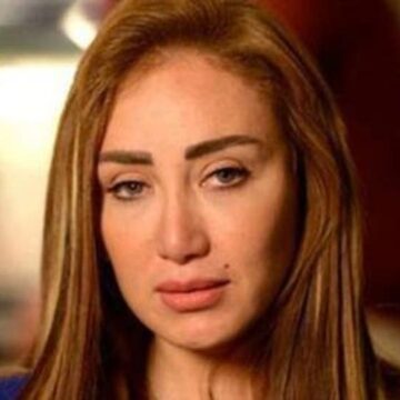 رد فعل ريهام سعيد بعد الاساءة من المتابعين على تعليقها اللاذع بسبب اصابة ابنها