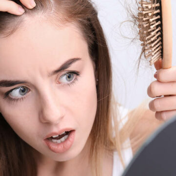 حيلة الخبراء السحرية لعلاج تساقط الشعر وزيادة كثافته بدون حقن أو عمليات