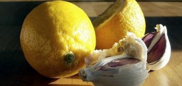 ماذا يحدث للبشرة عند إضافة الثوم والليمون عليها لبضعة دقائق؟ فوائد عديدة ستحدث لها تعرفي عليها