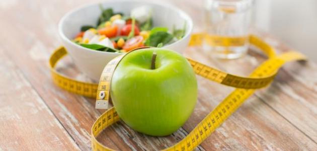 أهمية التفاح لخسارة الوزن وكيفية تناوله مع الحميات المختلفة