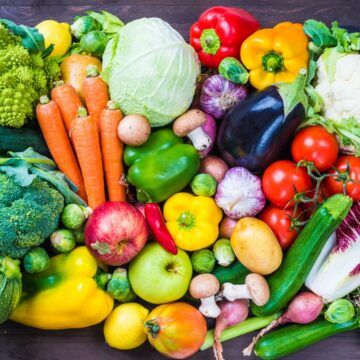فوائد الفاكهة والخضروات للجسم والقيمة الغذائية لهم ونصائح للحصول على فائدتهم بالكامل