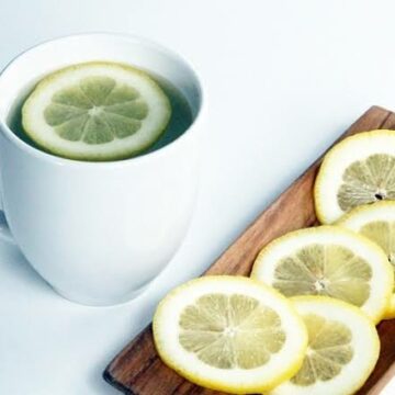 فوائد خارقة.. الليمون مع الماء البارد يصنع المعجزات لجسمك وفق أحدث الدراسات