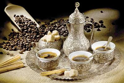 3 طرق مختلفة لعمل القهوة العربية على الطريقة السعودية والأردنية