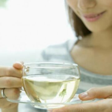 مشروبات الأعشاب الطبيعية لنسف دهون البطن بسهولة والتخلص من الكرش بشكل نهائي