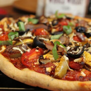 أفضل طريقة عمل البيتزا الإيطالية بالخضراوات مثل المحلات بأقل مجهود