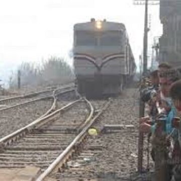 تصادم بين قطارى أسوان – القاهرة وسوهاج في منطقة إمبابة والصحة تعلن 13 مصاب