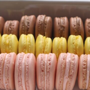 ماكرون فرنسي أسهل وأسرع حلوى يمكن أن تقدميها لأسرتك ومناسب لمتبعي الكيتو دايت