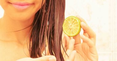طريقة استخدام الليمون للشعر بطريقة سهلة وبسيطة وبدون مجهود