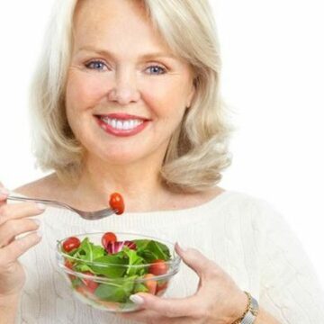 النظام الغذائي للنساء فوق سن الخمسين