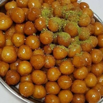 طريقة العوامه السوري حلوى مقرمشة بكوب دقيق وكوب ماء وحضري أحلى حلويات شرقية