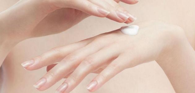 وصفات طبيعية لتبييض اليدين وجعلها بيضاء وناعمة وبدون مجهود