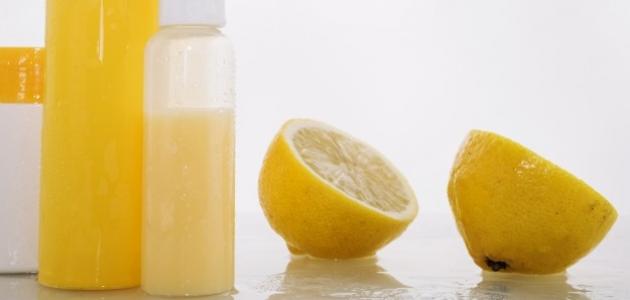 الليمون والعسل للتخلص من قشرة الشعر خلال أسبوع من الاستعمال