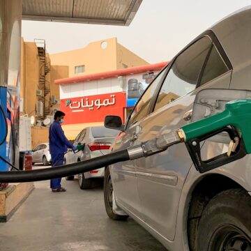تعلن ارامكو سعر البنزين داخل السعودية بعد الارتفاع لشهر مارس 2023