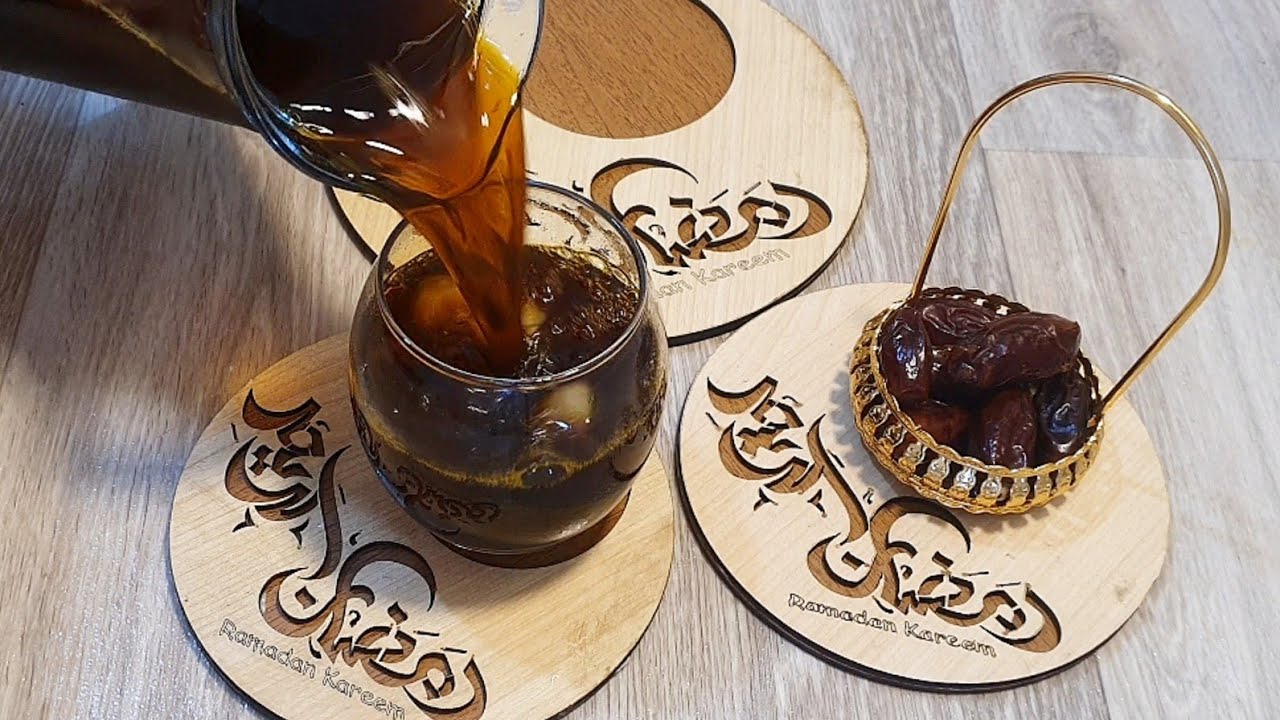 “مشروب عربي أصلي” طريقة عمل العرق سوس في البيت بوصفة طبيعية لإفطارك في رمضان