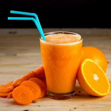 جهزي مشروبات رمضان 2023.. طريقة عمل عصير البرتقال بالجزر