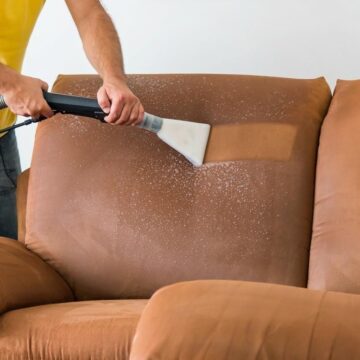 هيرجع جديد.. طريقة تنظيف الانتريه من البقع الصعبة والأتربة بسهولة وبمكونات من منزلك