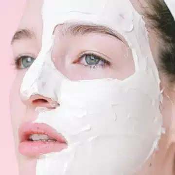 طريقة عمل ماسك الزبادي لتفتيح الوجه و لازالة البقع الداكنة خلال دقائق
