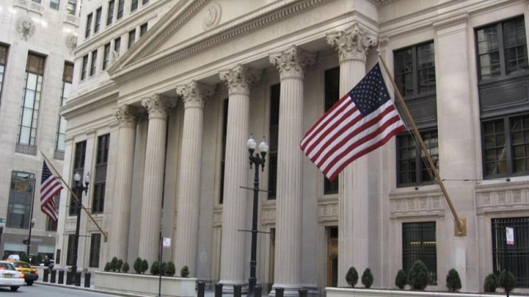 بعد اجتماعه الأخير.. البنك الفيدرالي الأمريكي يثبت سعر الفائدة