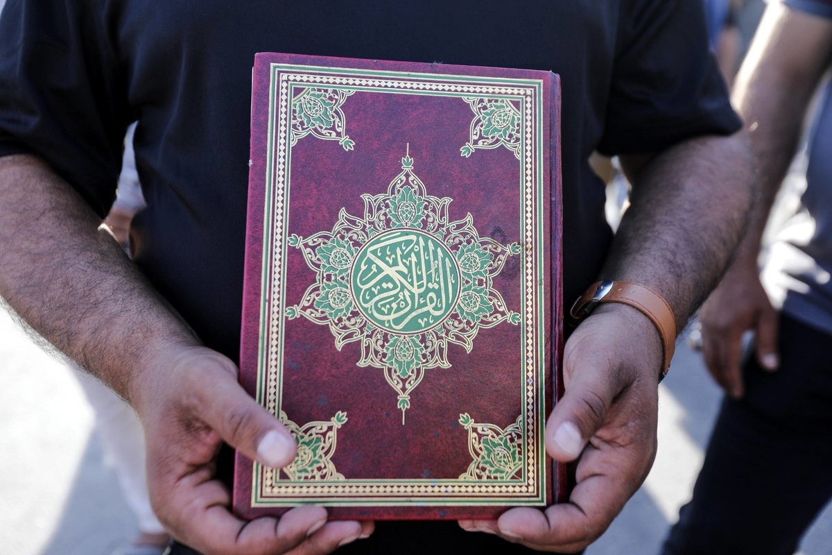 ‏مجددا في السويد .. سماح السلطات السويدية بحرق القرآن الكريم وضجة كبيرة بسبب ذلك
